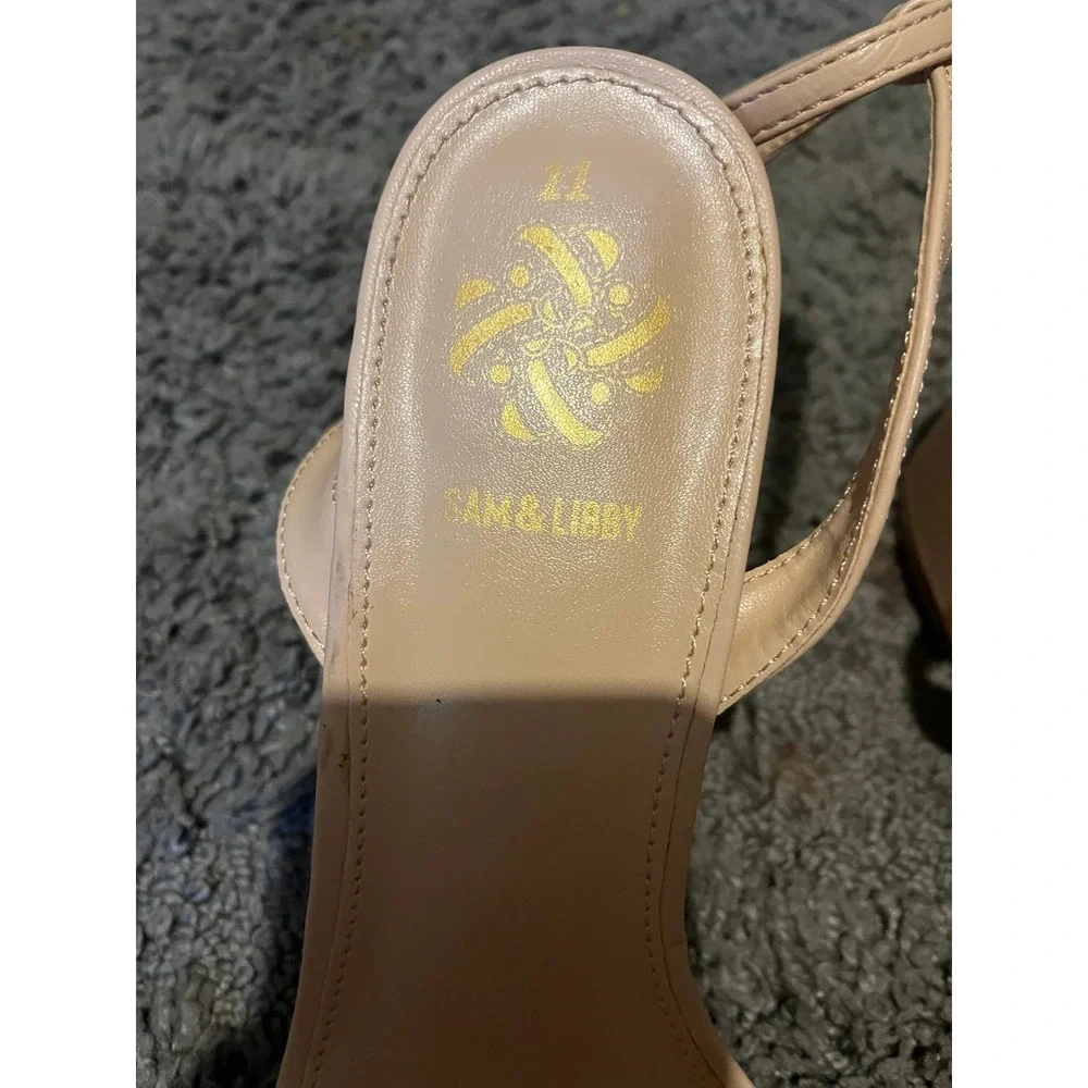 NWOT Sam And Libby Sandals Size 11